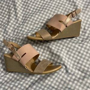 ❤️Nice Rose Gold Wedges